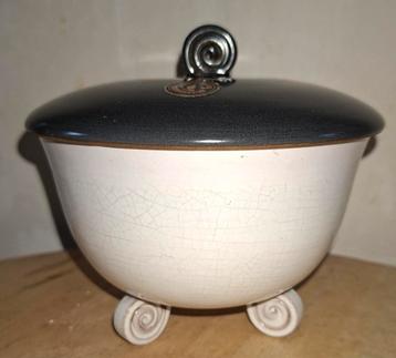 Joep Felder dekselpot mooi gaaf en gemerkt. beschikbaar voor biedingen