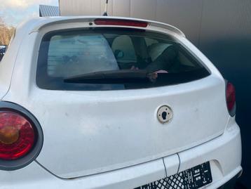 Alfa romeo mito achterklep beschikbaar voor biedingen