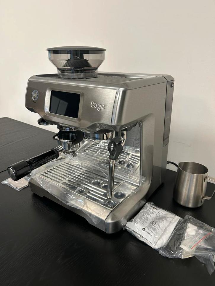 Sage Barista Touch Espressomachine  - 12 maanden garantie, Witgoed en Apparatuur, Koffiezetapparaten, Nieuw, Koffiebonen, Espresso apparaat