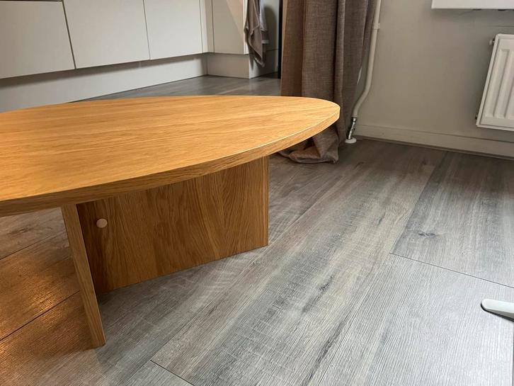 By SIDDE Fika Salontafel Oak Veneer, Huis en Inrichting, Tafels | Salontafels, Gebruikt, Ophalen