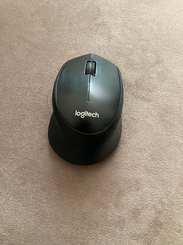 Te koop muis muizen logitech m330 draadloos bleutooth beschikbaar voor biedingen