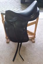 Dressuurzadel Baloun flexi saddle M2 (zwart / 17,5 inch), Zo goed als nieuw, Dressuur, Ophalen