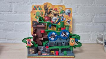 Super Mario Adventure Game DX Knikkerbaan

 beschikbaar voor biedingen