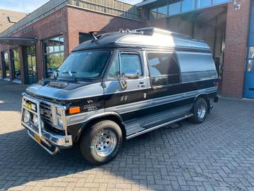 Chevrolet CAMPER CHEVY VAN 20D GLOBEMASTER... V8 Diesel auto beschikbaar voor biedingen