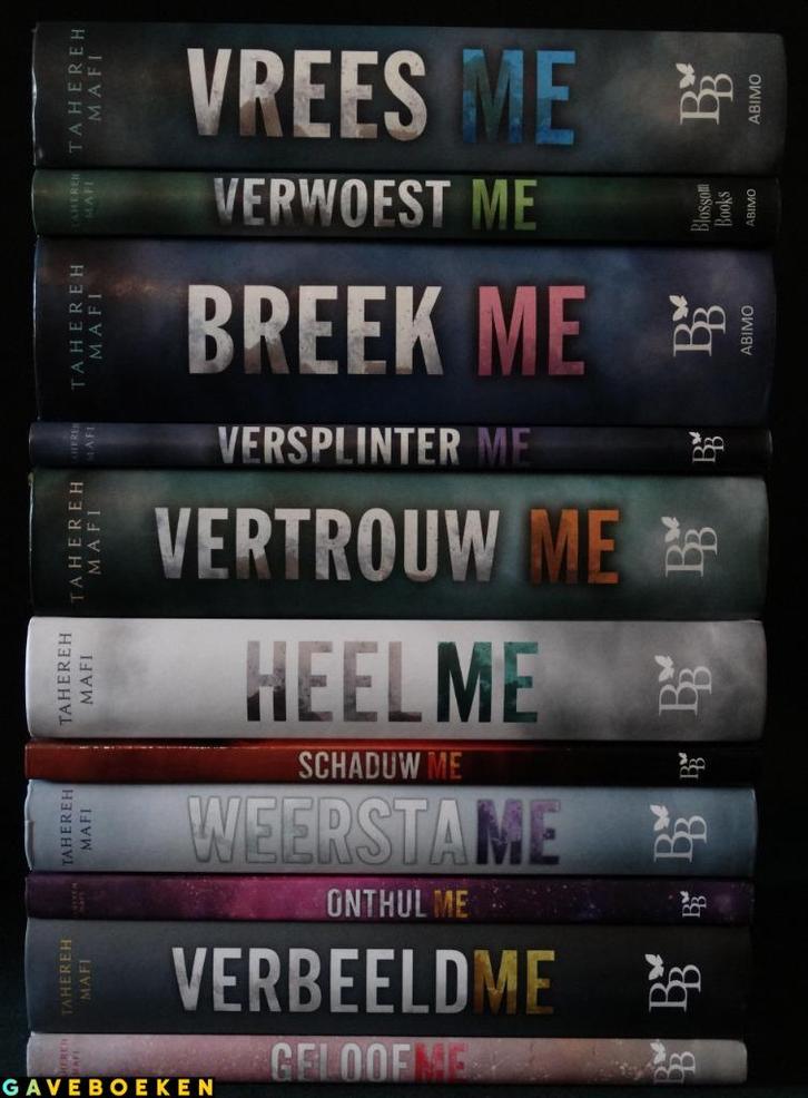 Touching Juliette - Tahereh Mafi - Blossom Books - 11x - HC, Boeken, Fantasy, Gelezen, Ophalen of Verzenden