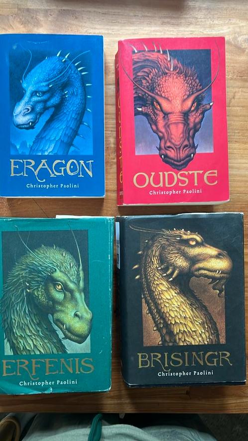 Christopher Paolini - Erfenis -Eragon-oudste-Brisinger 4 x, Boeken, Fantasy, Gelezen, Ophalen of Verzenden