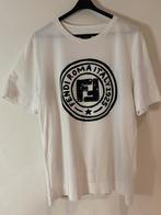 Fendi ruim vallend shirt met logo print maat s, Kleding | Heren, T-shirts, Maat 48/50 (M), Wit, Ophalen of Verzenden, Zo goed als nieuw