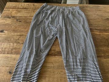 Mooie zwart/witte pyjamabroek maat 52 * Nieuw beschikbaar voor biedingen