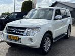 Mitsubishi Pajero 3.8 V6 Instyle 7-Persoons 2014 Wit Schuifd, Auto's, Mitsubishi, Euro 5, 3828 cc, 7 stoelen, Wit