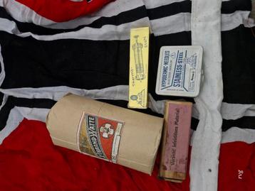 Lot Duitse medisch wo2 beschikbaar voor biedingen