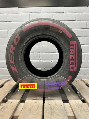 Formule 1 Band | Pirelli Pzero Ultrasoft F1 Deco Mancave beschikbaar voor biedingen