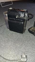 Nespresso, Witgoed en Apparatuur, Koffiezetapparaten, Ophalen, Gebruikt, Koffiemachine, Koffiepads en cups