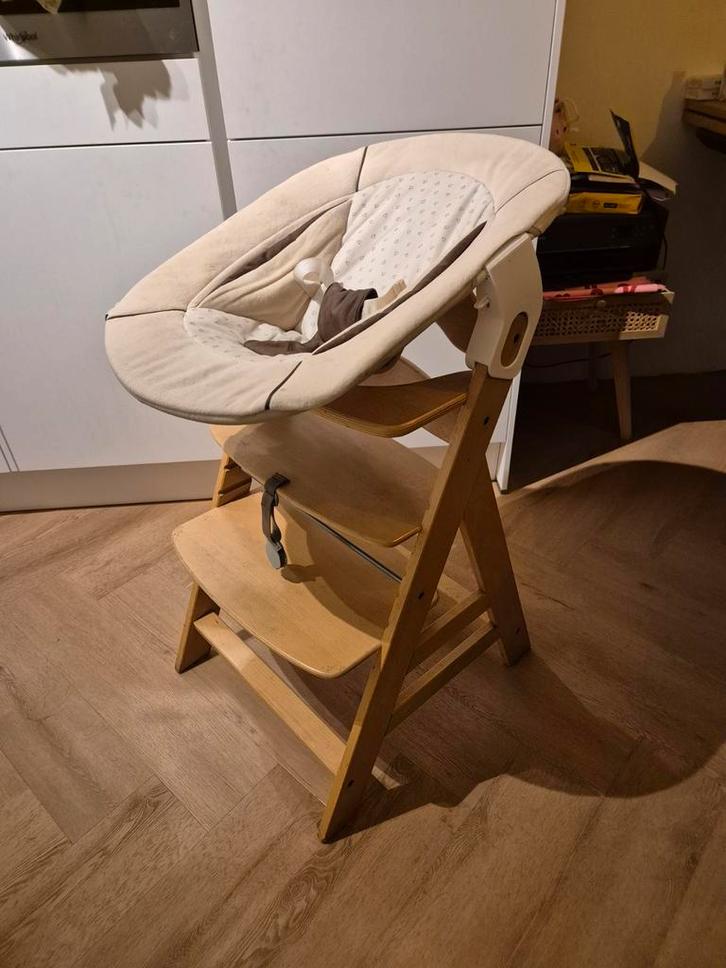 Hauck Alpha kinderstoel met newbornset en dienblad, Kinderen en Baby's, Kinderstoelen, Gebruikt, Meegroeistoel, Afneembaar eetblad