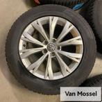 VW Tiguan Continental WinterContact TS850P 215/65/R17 99H, Auto-onderdelen, Banden en Velgen, -, -, Banden en Velgen, 17 inch