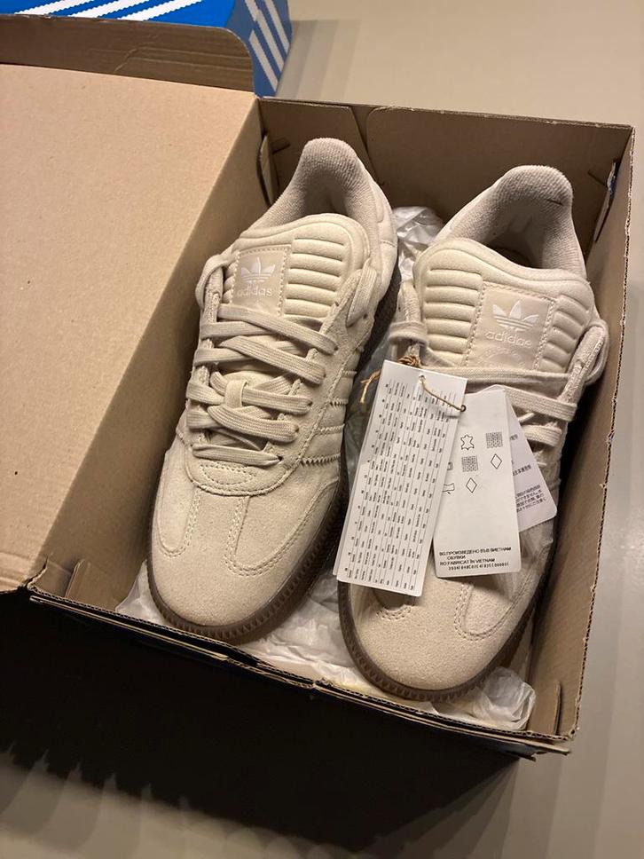 Adidas Samba XLG - Maat 42 2/3 - Nieuw in doos!, Kleding | Heren, Schoenen, Nieuw, Sneakers of Gympen, Wit, Ophalen of Verzenden