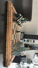 Grieks schaakspel met bronzen schaakstukken, Ophalen of Verzenden, Zo goed als nieuw