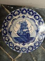 Antiek delfsblauw bord met VOC schip afbeelding, Ophalen