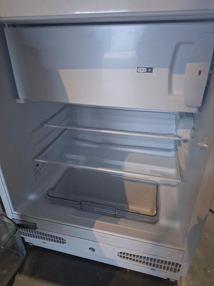 Etna KVO482 en een Etna KVO682 als nieuw koelkasten !, Witgoed en Apparatuur, Koelkasten en IJskasten, Zo goed als nieuw, Met vriesvak