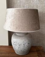 Kruiklamp met mooie lampenkamp, Huis en Inrichting, Lampen | Lampenkappen, Ophalen, Rond, Landelijk, Zo goed als nieuw