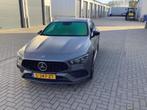 Mercedes-Benz CLA 250 e    AMG Line en Edition one, Auto's, Mercedes-Benz, CLA, Zwart, 4 cilinders, Lederen bekleding