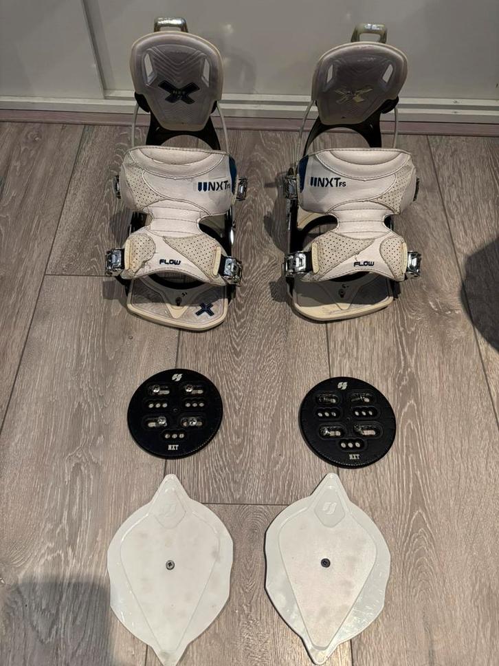 Flow NXT Snowboard Bindingen maat L ( 40 - 45 ), Sport en Fitness, Snowboarden, Gebruikt, Bindingen, Ophalen of Verzenden