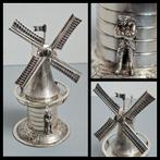 Zilver,  fors Nederlands zilveren miniatuur molen, Antiek en Kunst, Antiek | Goud en Zilver, Ophalen of Verzenden, Zilver