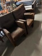 3 bruine stoelen, nubuck bekleding, op wieltjes, Huis en Inrichting, Stoelen, Ophalen, Kunststof, Gebruikt, Drie