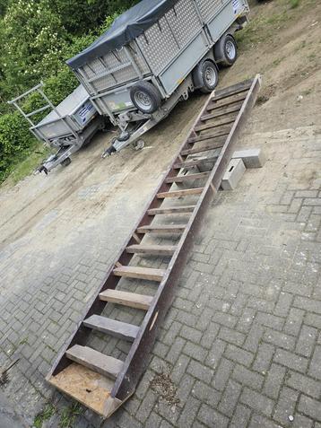 Trap te koop! beschikbaar voor biedingen