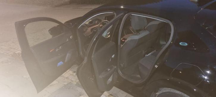Peugeot e-208 (Private Lease Overname), Auto's, Peugeot, Bedrijf, Lease, ABS, Airbags, Airconditioning, Android Auto, Apple Carplay