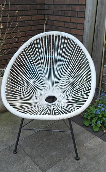 Draadstoel tuin wit beschikbaar voor biedingen