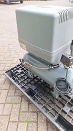 Compressor Atlas Copco, LFX 1.5-10TM 50 CE geluidsarm, Doe-het-zelf en Verbouw, Compressors, Ophalen, Gebruikt, 6 tot 10 bar, 25 tot 100 liter