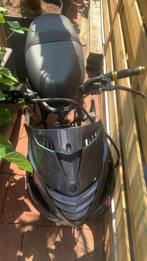 Piagio zip 70cc, Fietsen en Brommers, Brommeronderdelen | Scooters, Zo goed als nieuw, Piaggio, Blok, Ophalen