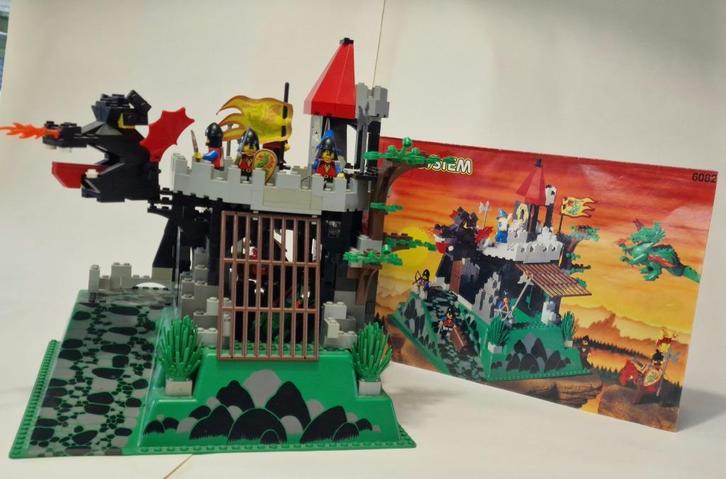 LEGO Castle set: 6082 Fire Breathing Fortress 1993, Kinderen en Baby's, Speelgoed | Duplo en Lego, Gebruikt, Lego, Complete set
