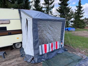 Wintertent voortent voor Caravan beschikbaar voor biedingen