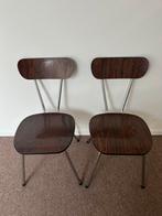 Vintage stoelen Formica Jaren 60 Mooi Houtkleur 2 stuks, Ophalen, Zo goed als nieuw, Twee