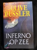 Clive Cussler, Inferno op Zee, Boeken, Avontuur en Actie, Ophalen of Verzenden, Zo goed als nieuw