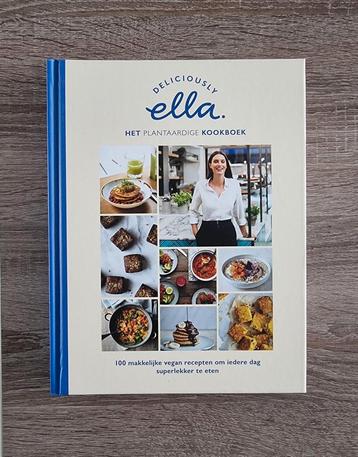 Kookboek nieuw  beschikbaar voor biedingen