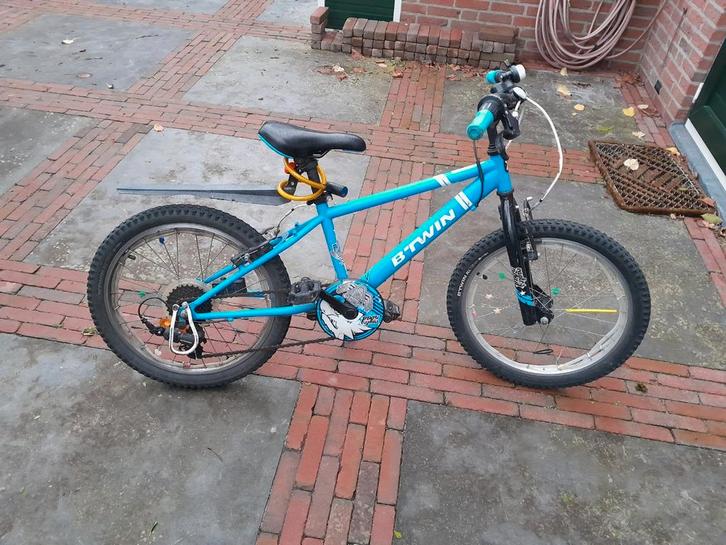 B-twin mountainbike, Fietsen en Brommers, Fietsen | Jongens, Gebruikt, 20 inch, Handrem, Versnellingen, Ophalen of Verzenden