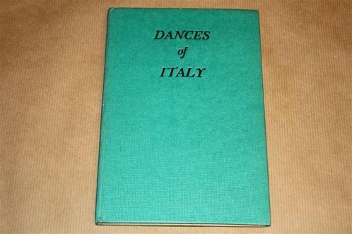 Dances of Italy [1950]. Handboek Europese volksdansen., Boeken, Kunst en Cultuur | Dans en Theater, Gelezen, Ophalen of Verzenden