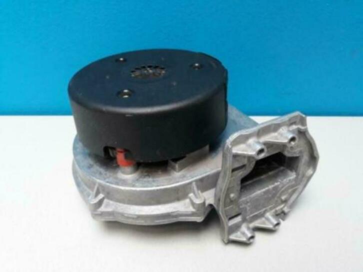 Ventilator Vaillant VHR Solide RG130/0800-3612-031111, Doe-het-zelf en Verbouw, Verwarming en Radiatoren, Gebruikt, Cv-ketel of Combi-ketel