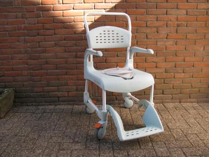 Etac po – douchestoel met remmen op alle 4 wielen, Diversen, Verpleegmiddelen, Zo goed als nieuw, Ophalen