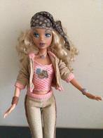 My scene Barbie Hanging Out, Mattel doll, Ophalen of Verzenden, Zo goed als nieuw