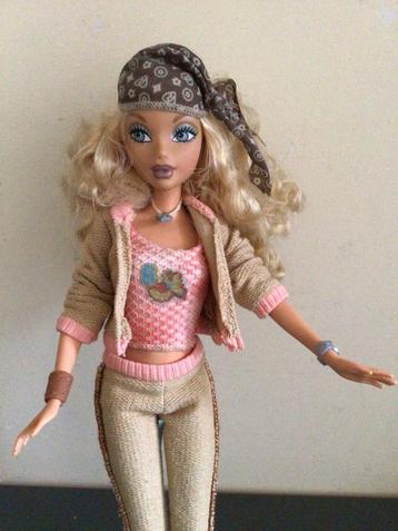My scene Barbie Hanging Out, Mattel doll beschikbaar voor biedingen