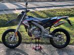 Aprilia SX 50 | 2016, Fietsen en Brommers, Brommers | Derbi, Ophalen, 6 versnellingen, Maximaal 45 km/u, Zo goed als nieuw