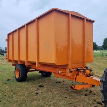 Veenhuis 8 ton kipper, snipperkipper, Trioliet voerbak beschikbaar voor biedingen