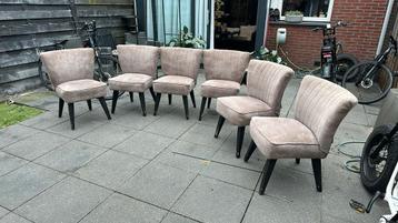 6x eetkamer stoelen beschikbaar voor biedingen