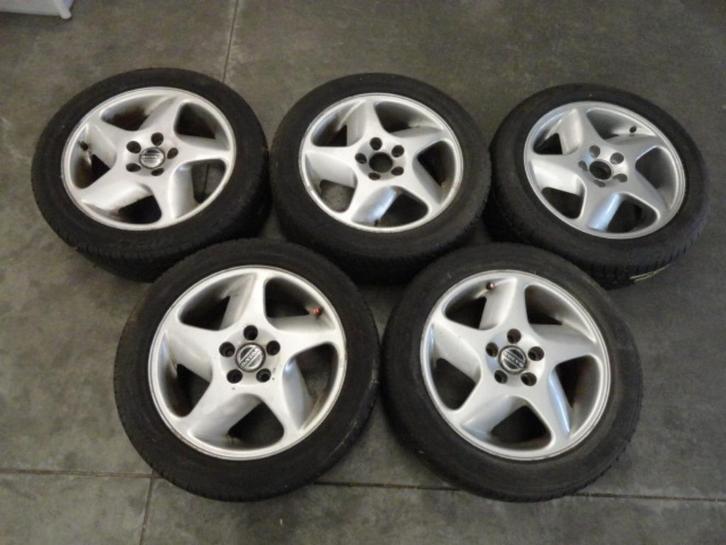 Velgen Columba Volvo 850 - Banden  Toyota Landcuiser - Hilux, Auto-onderdelen, Banden en Velgen, Band(en), Zomerbanden, Ophalen