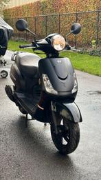 SYM scooter, Fietsen en Brommers, Scooters | SYM, Ophalen, Maximaal 45 km/u, Zo goed als nieuw, Benzine