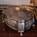 Antieke sieradendoos met edelsteen, Antiek en Kunst, Ophalen of Verzenden