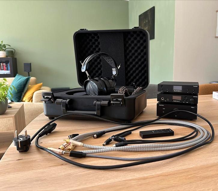 Audeze LCD-5 & EarMen CH-Amp, Tradutto, PSU & remote control, Audio, Tv en Foto, Koptelefoons, Zo goed als nieuw, Overige merken